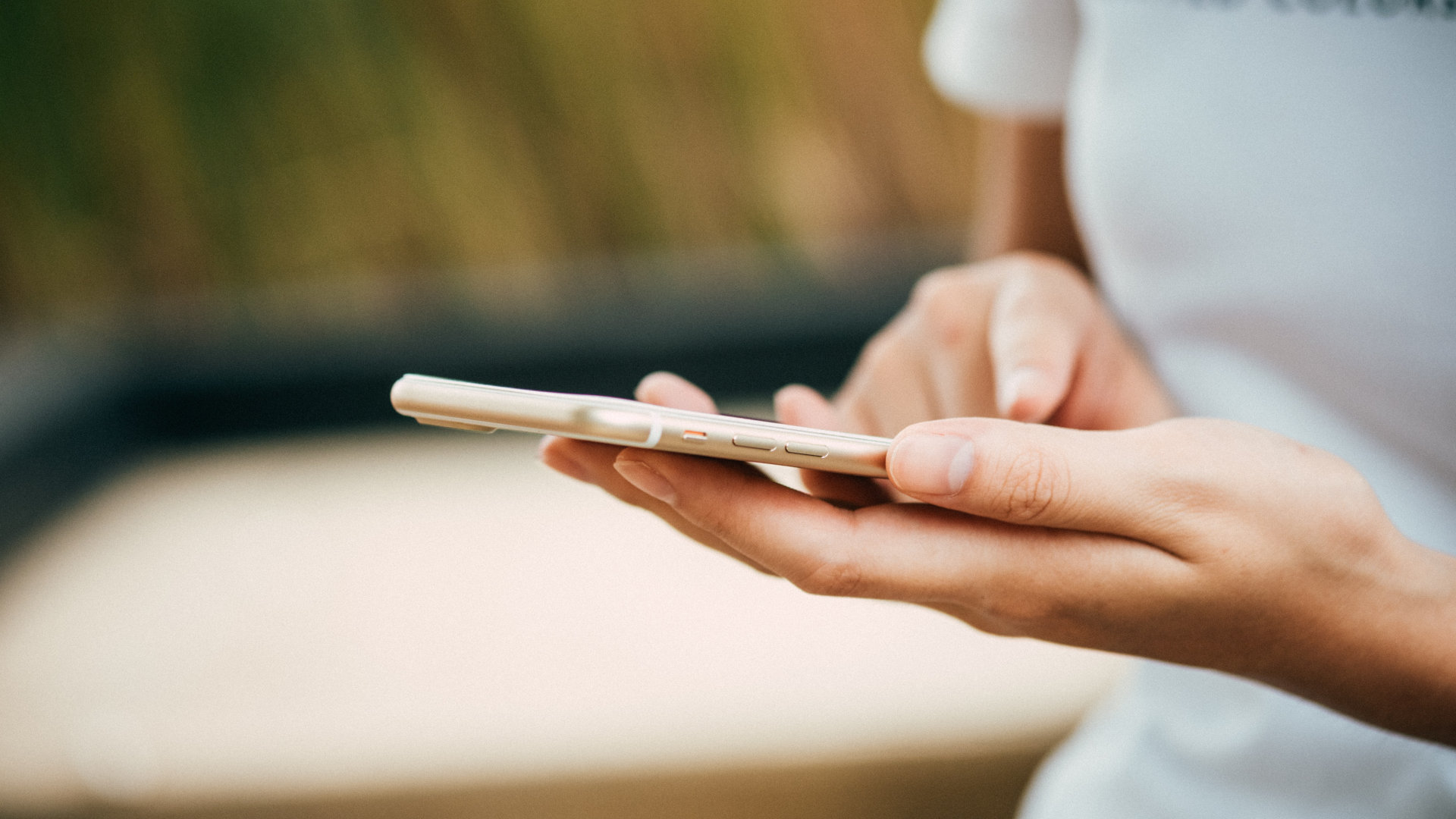 Postavi oglas odmah, pošalji SMS!